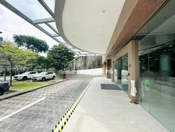 Redhill MRT (D3), Factory #501085411